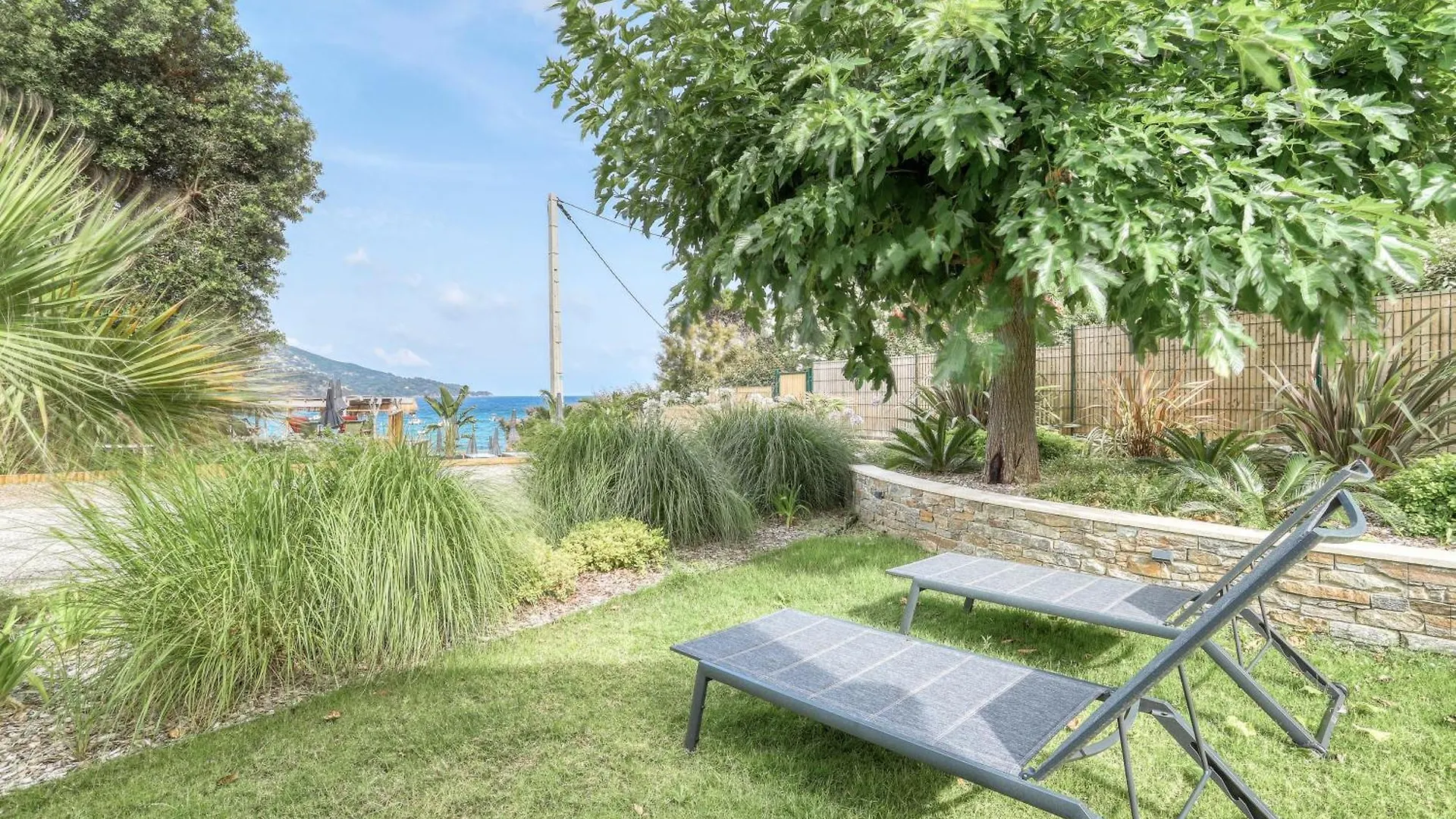 Akwabay - Les Villas Du Cap Le Lavandou Lodge
